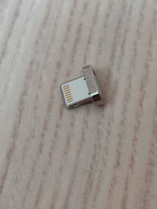 Коннектор Apple Lightning для магнітного кабелю зарядки