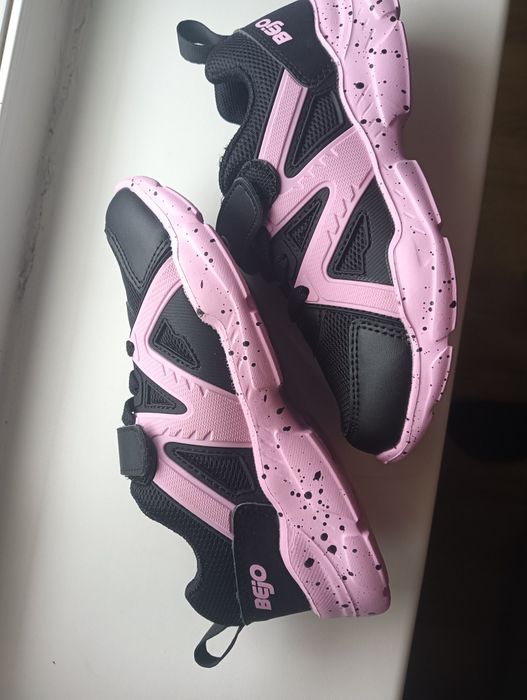 Nowe Buty rozmiar 31