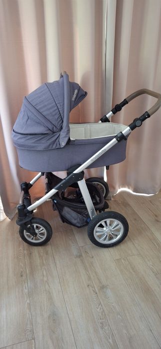 Cały zestaw: wózek 3w1, fotelik, baza Isofix