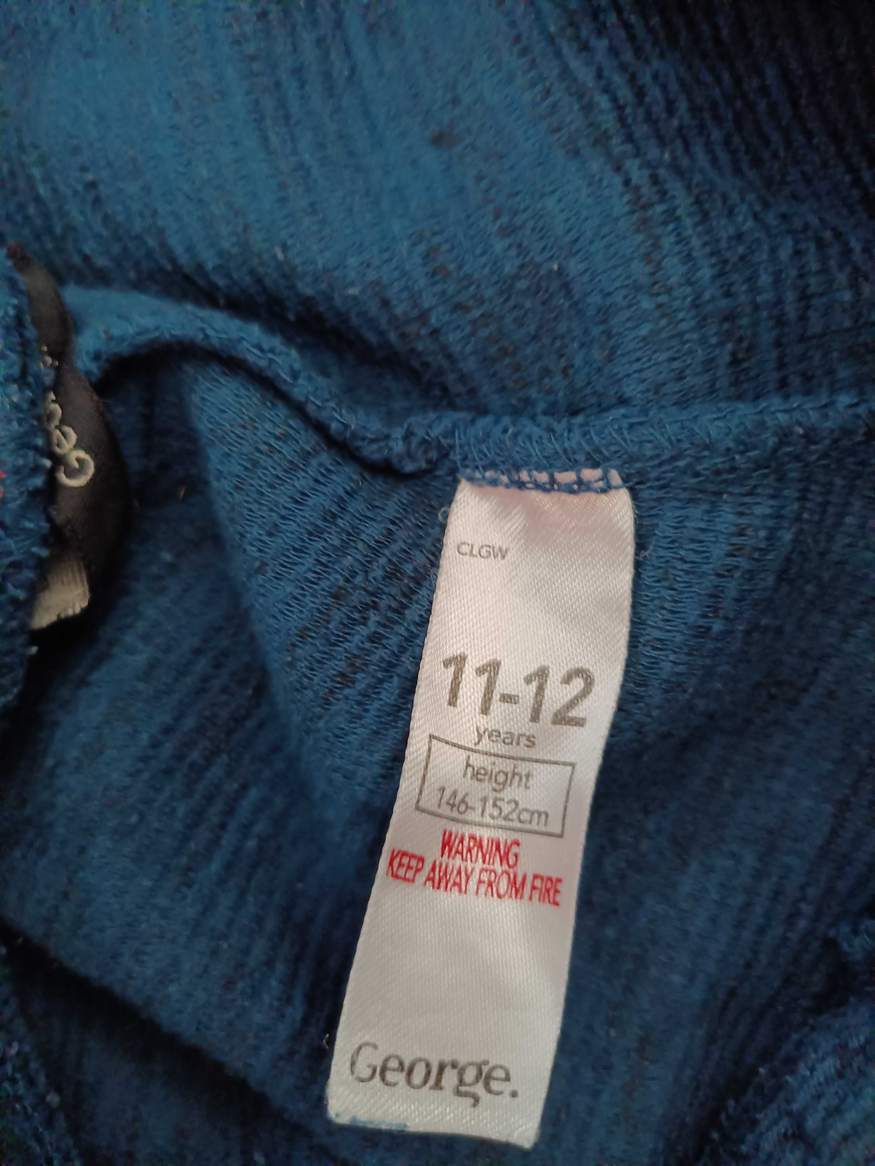 Spodenki chłopięce rozm. 146