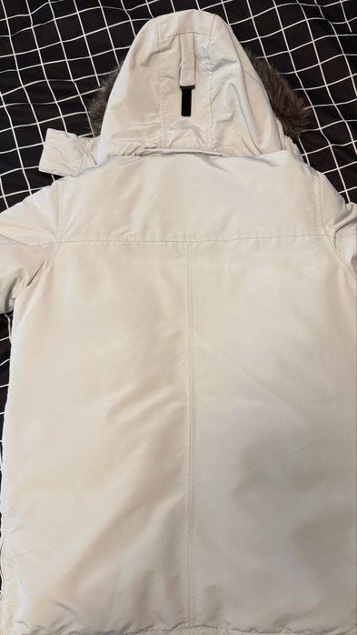 Зимова куртка в гарному стані як нова