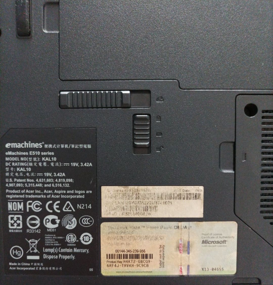 Ноутбук eMachines