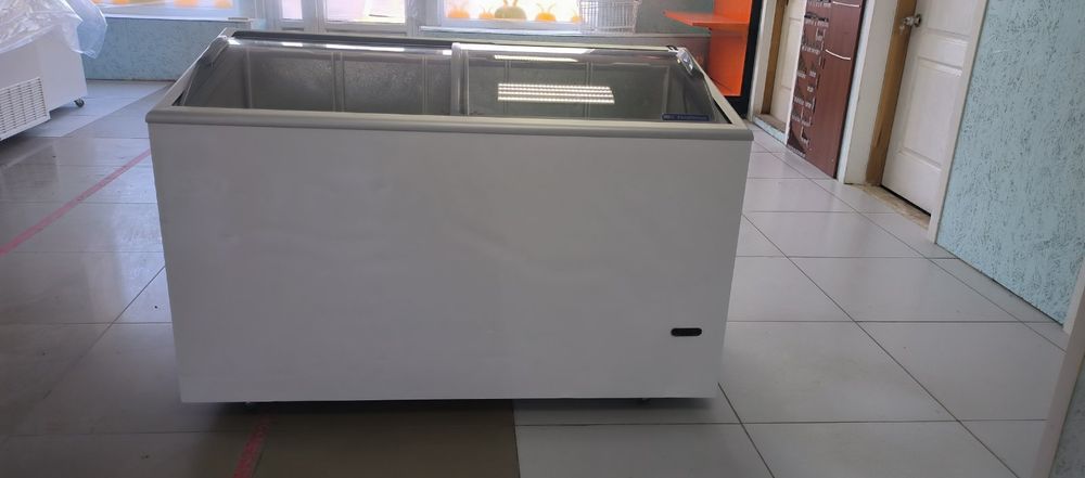 Лари морозильные Juka, UBC