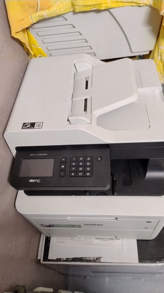 Ploter drukujący A1, drukarka A3, 2 x laserowe urządzenie wielofunkcyj