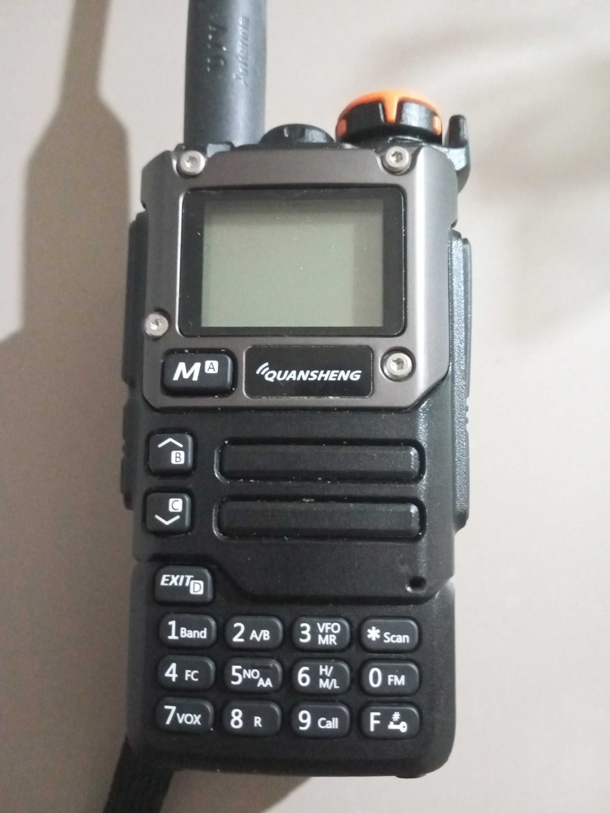 Krótkofalówka Quansheng UV-K6 zmodyfikowany soft F4HWN PMR jak Baofeng