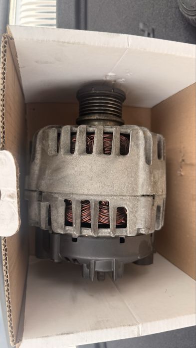 Alternador OEM Valeo 140A para audi VW – Referência 04L903016G