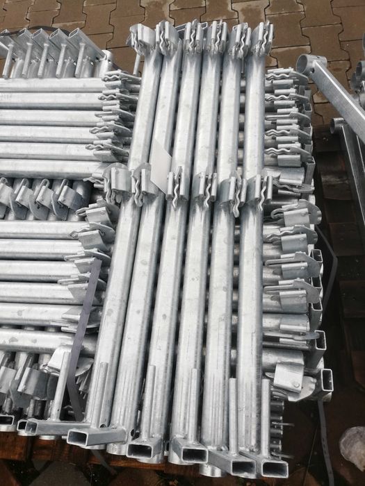 Rusztowanie fasadowe 200 m2 typ L73 bauman altrad klinowe