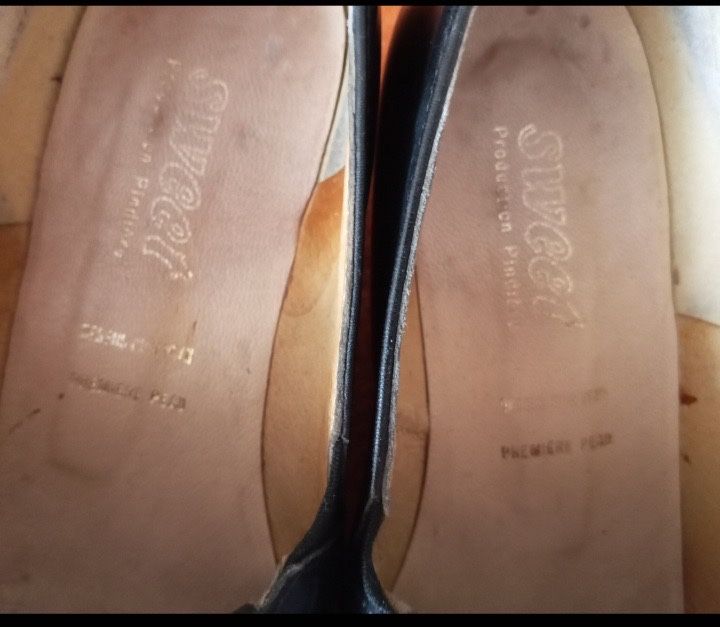 Туфли черевики Италия женские ботильоны мокасины лоферы