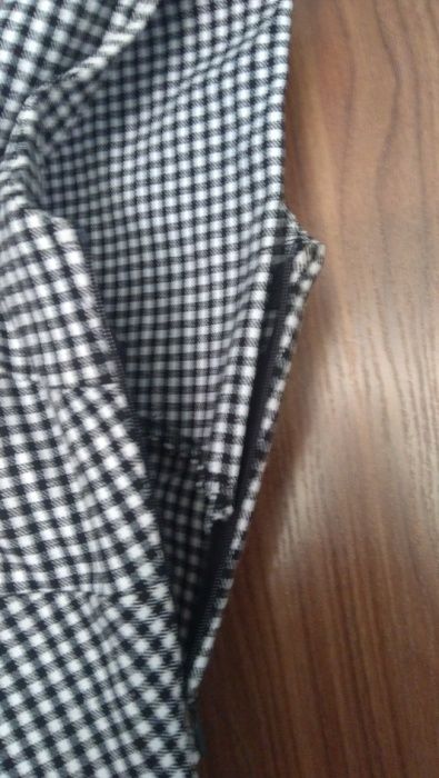 Sukienka w petitke M/L