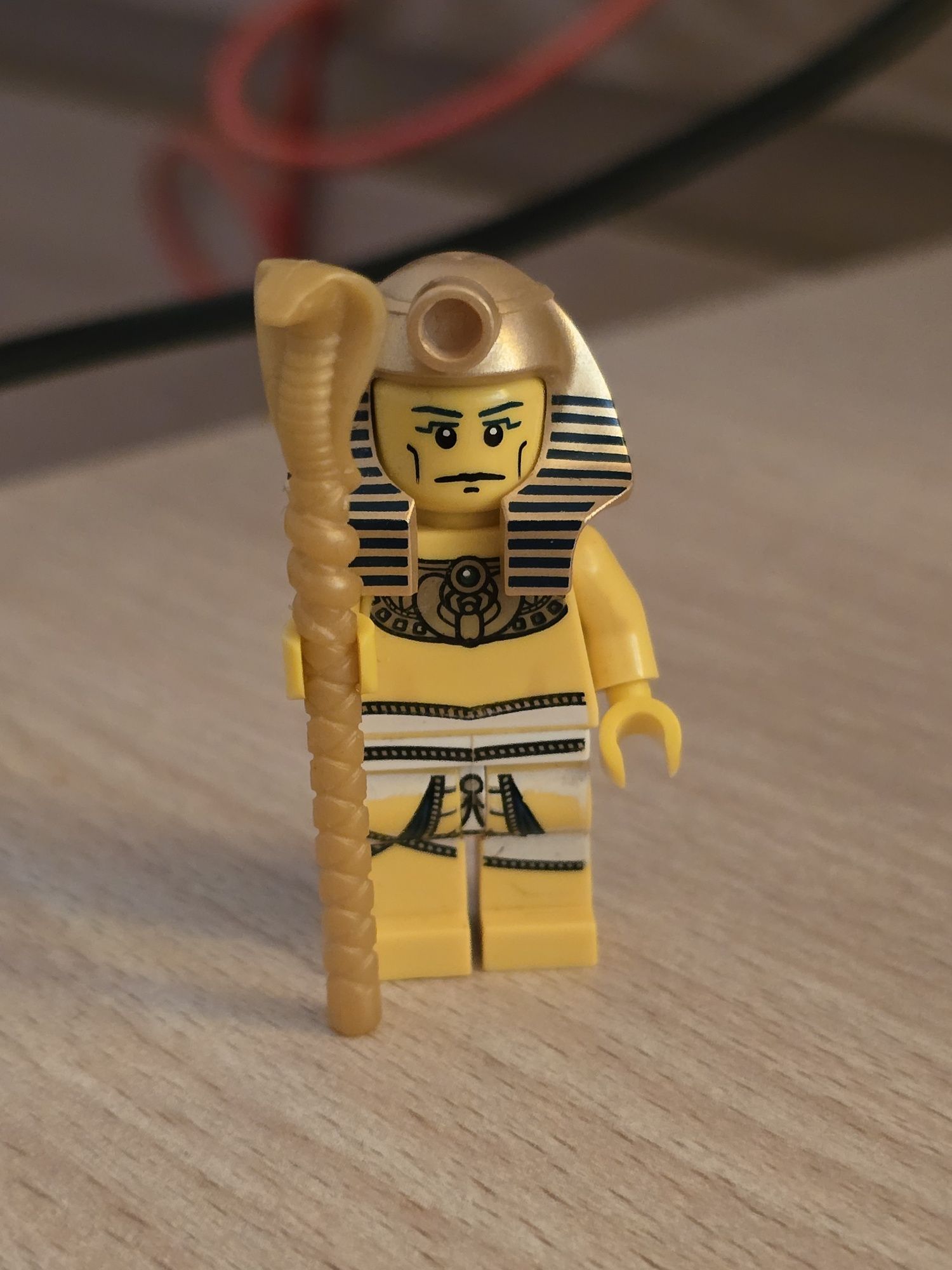 LEGO Faraon - figurka ludzik 8684