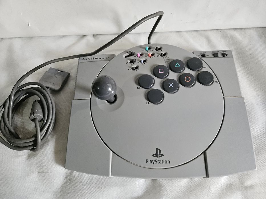 Joystick ps1 em bom estado