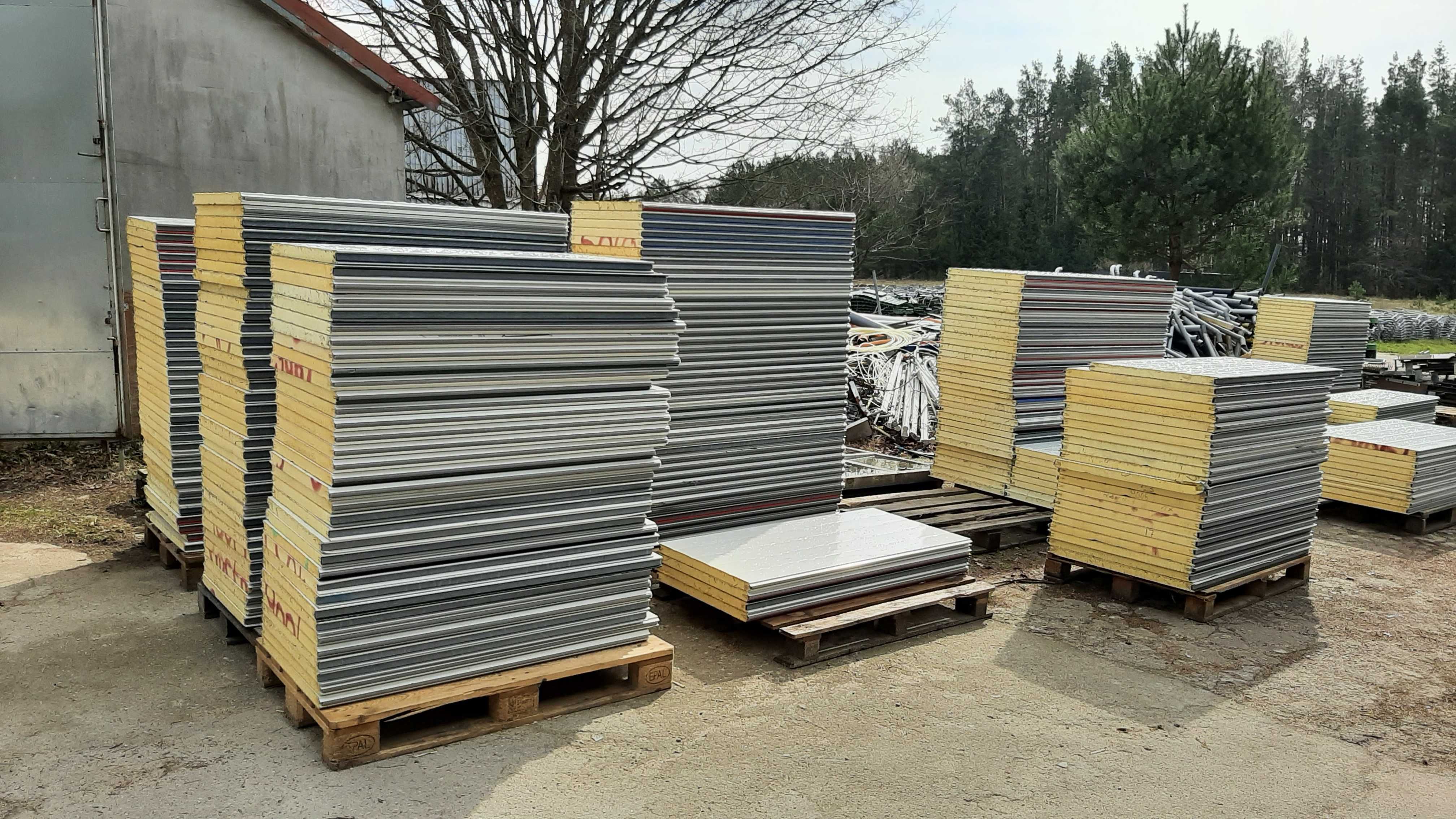 Płyta warstwowa obornicka PIR 4 cm, NOWA 1-1.3m OKAZJA LIPIEC. 2025