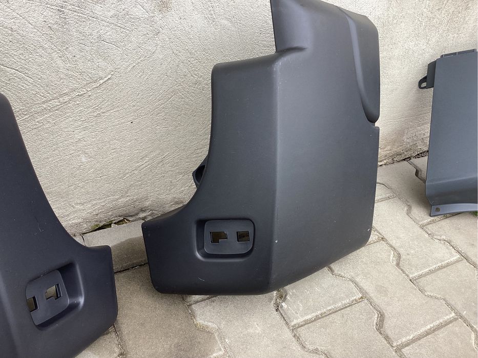 Клик заднього бампера Рено Мастер 3 Опель Мовано