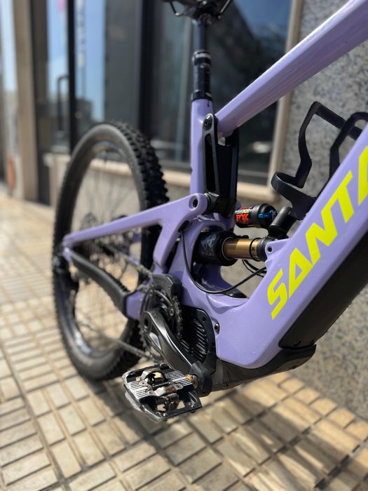 E-Bike . Santa Cruz Bullit . Shimano .