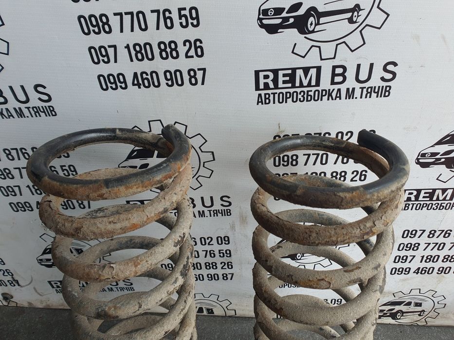 Задні пружини jeep cherokee wj 2.7 1999-2004