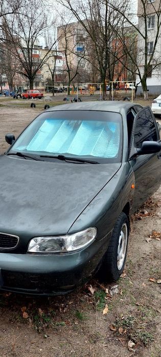 Продам машину nubira