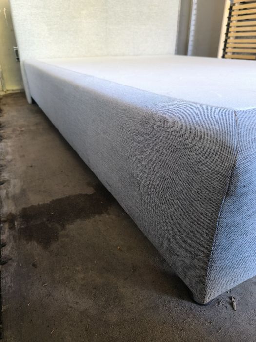 Łóżko kontynentalne 140x200 niemieckie solidne z materacem i topperem