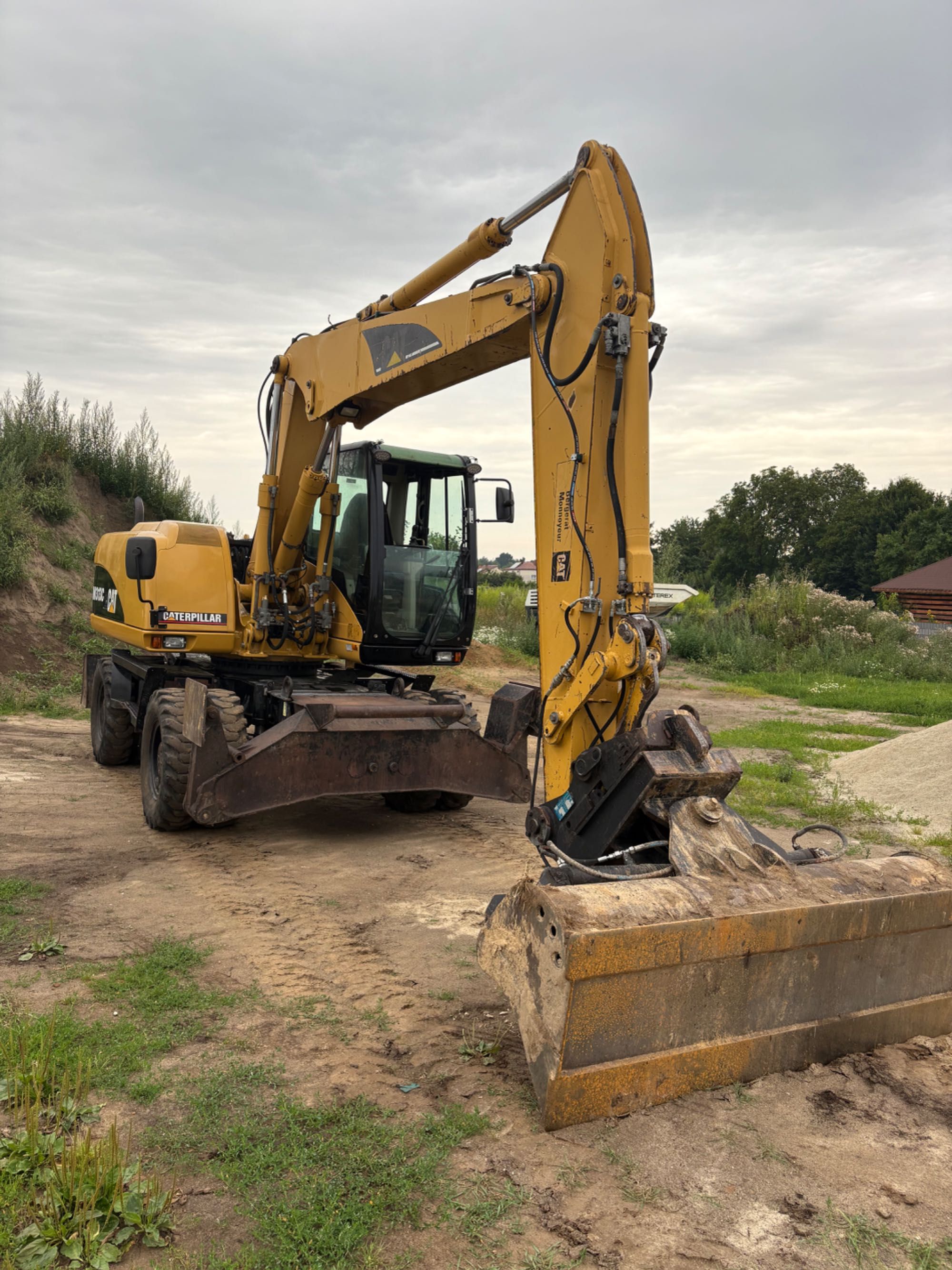 Koparka cat 313c rok 2006 dłuższe ramię umowa
