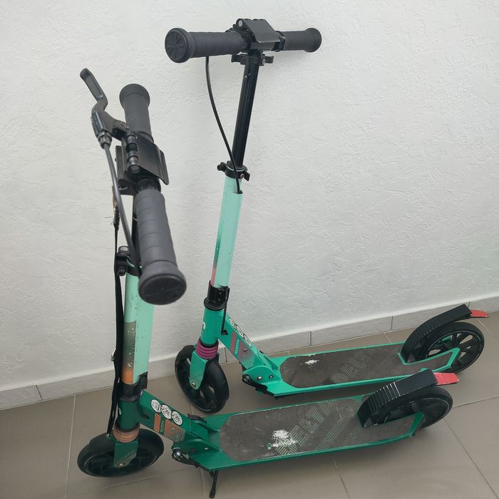 Самокат Maraton DELTA 2020 Бірюзовий та Зелений