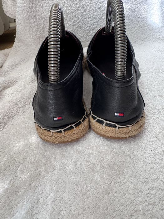 Мокасины эспадрильи tommy hilfiger 38p черные кожа