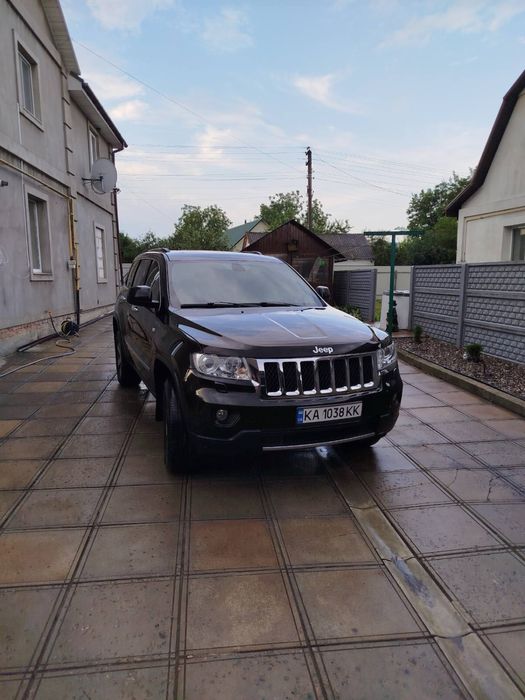 Продам Jeep Grand Cherokee 2012