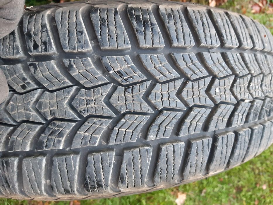 Opony zimowe 195/65/15