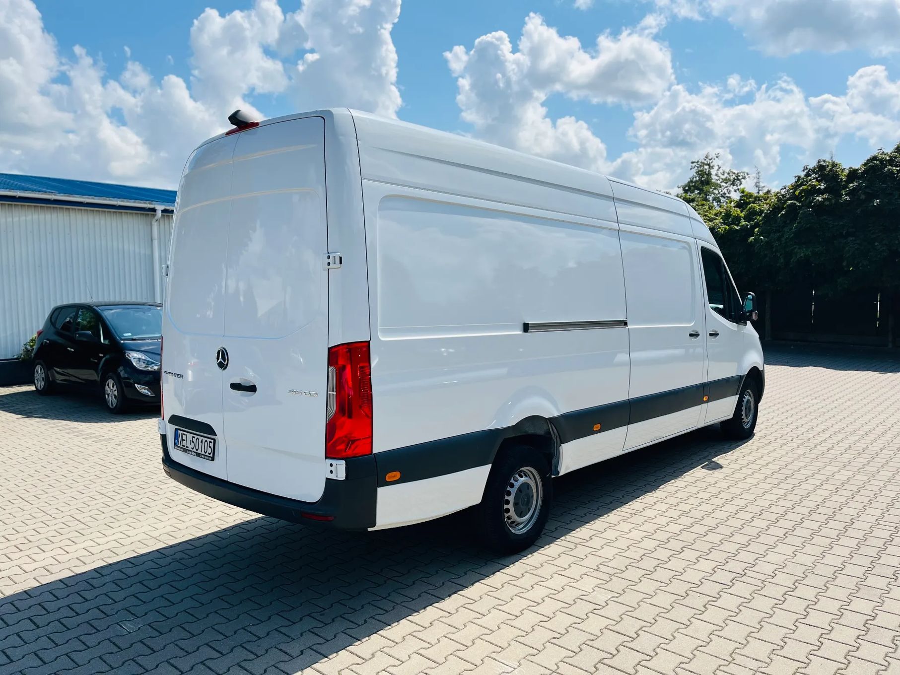 Mercedes-Benz SPRINTER 319 V6 L3H2  Automat 3.0 V6 190km ZAMIANA L3H2 Fv23% Led Acc Kamera SalonPL