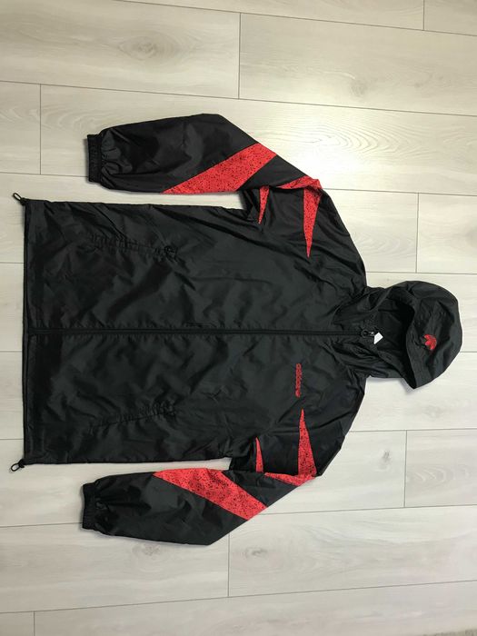 ADIDAS Originals r.M/L oryginalna cienka kurtka męska stan JAK NOWA