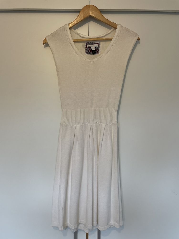 Sukienka Mango basic złamana biel rozmiar S, 36, za kolano