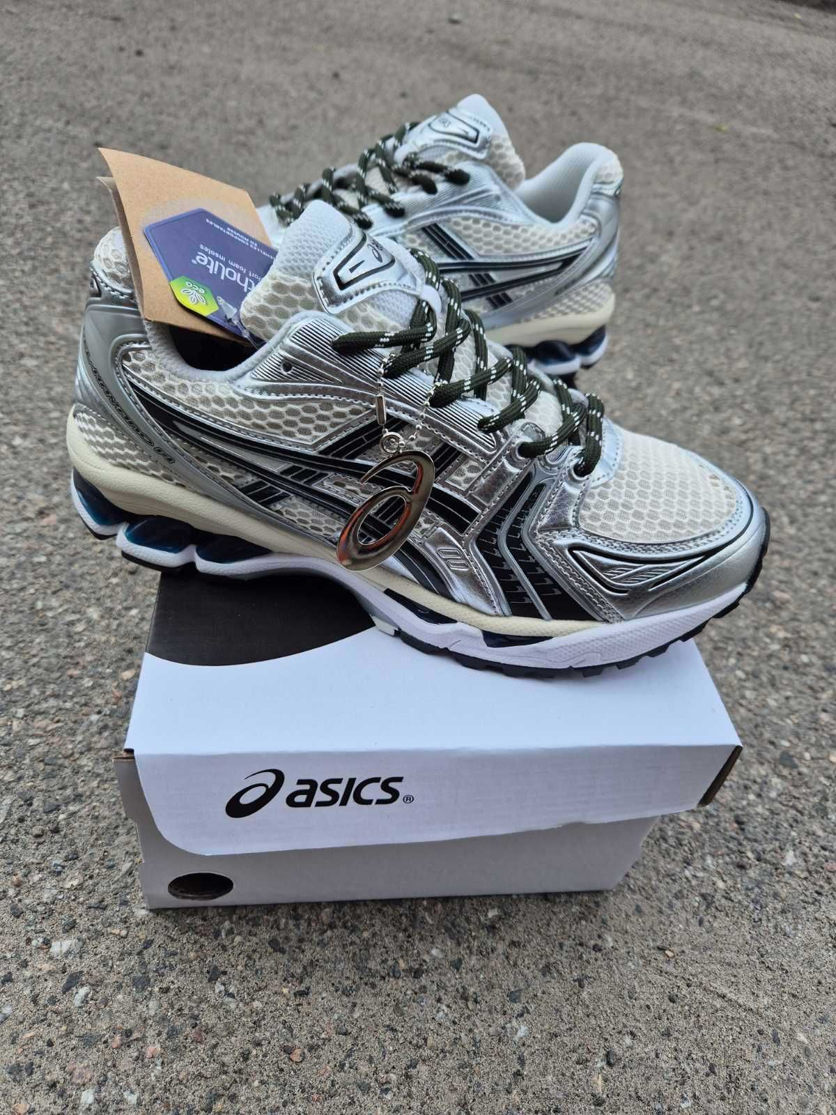 Чоловічі кросівки Asics Gel Kayano 14