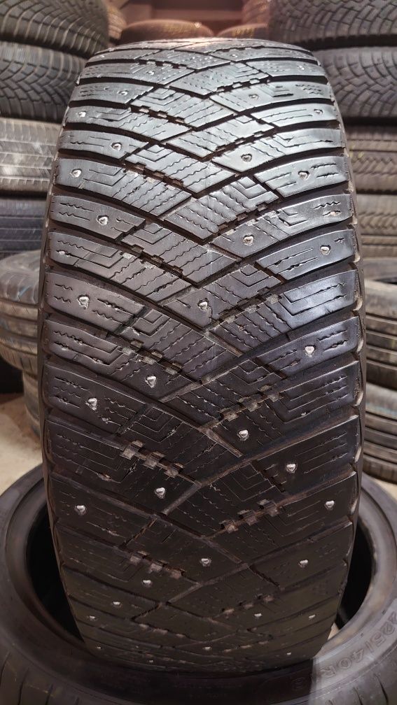 Зимняя шина одиночка распаровка Goodyear ice arctic ШИП 215/55 r18