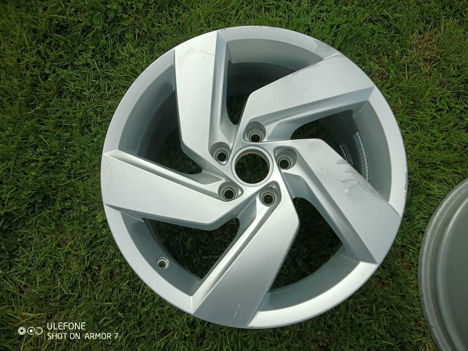 Felga 5x112 17" et51 Volkswagen Golf 5H0.601.025 E