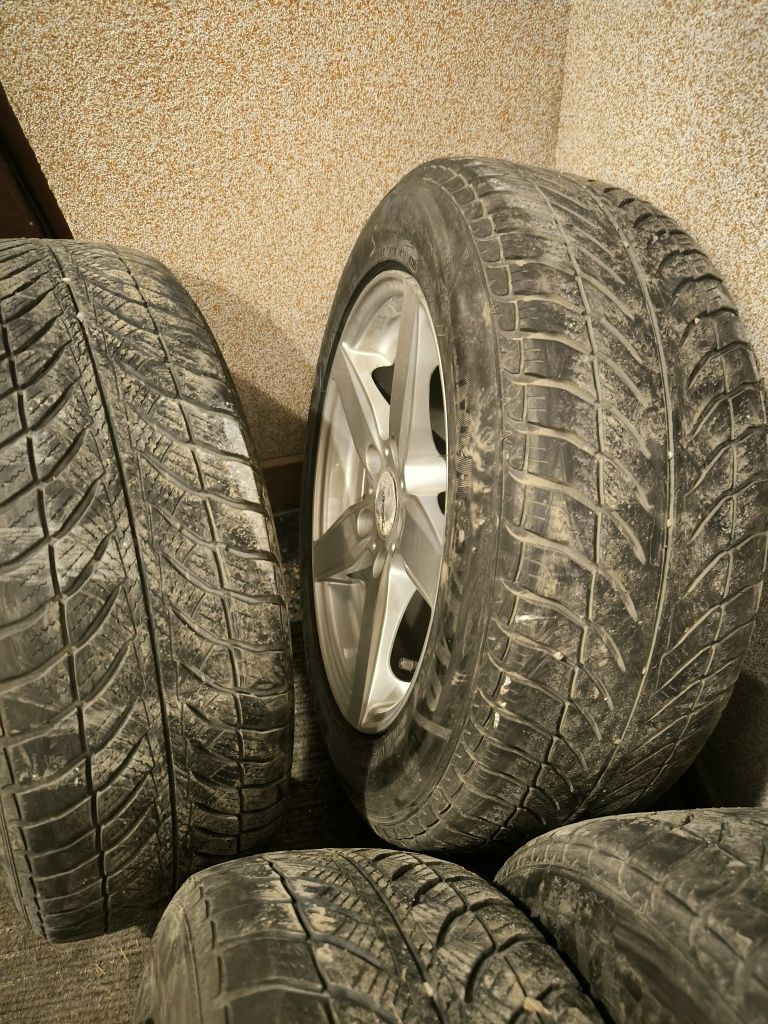 Felgi dezent BMW 16 5x120 opony zimowe Goodyear
