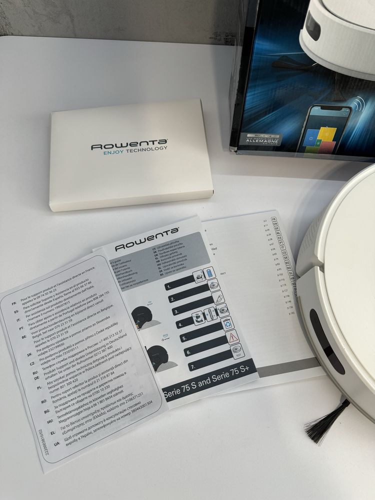 Rowenta Serie 75s робот-пилосос