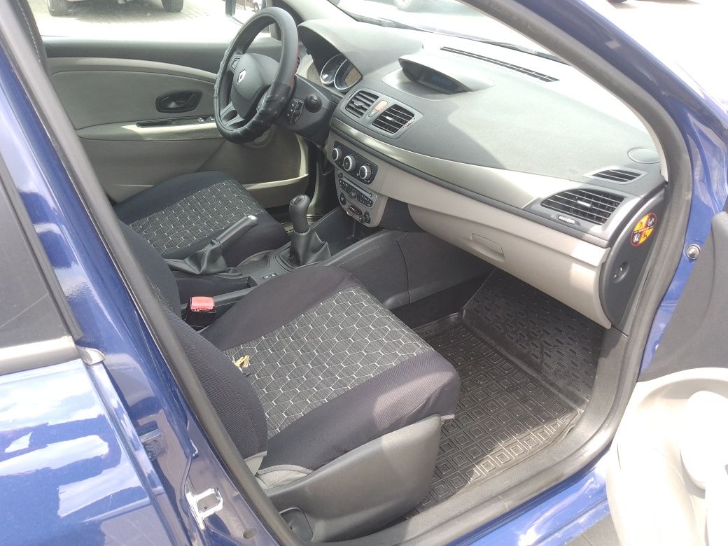 Продам Меган 1.5 Dci K9K