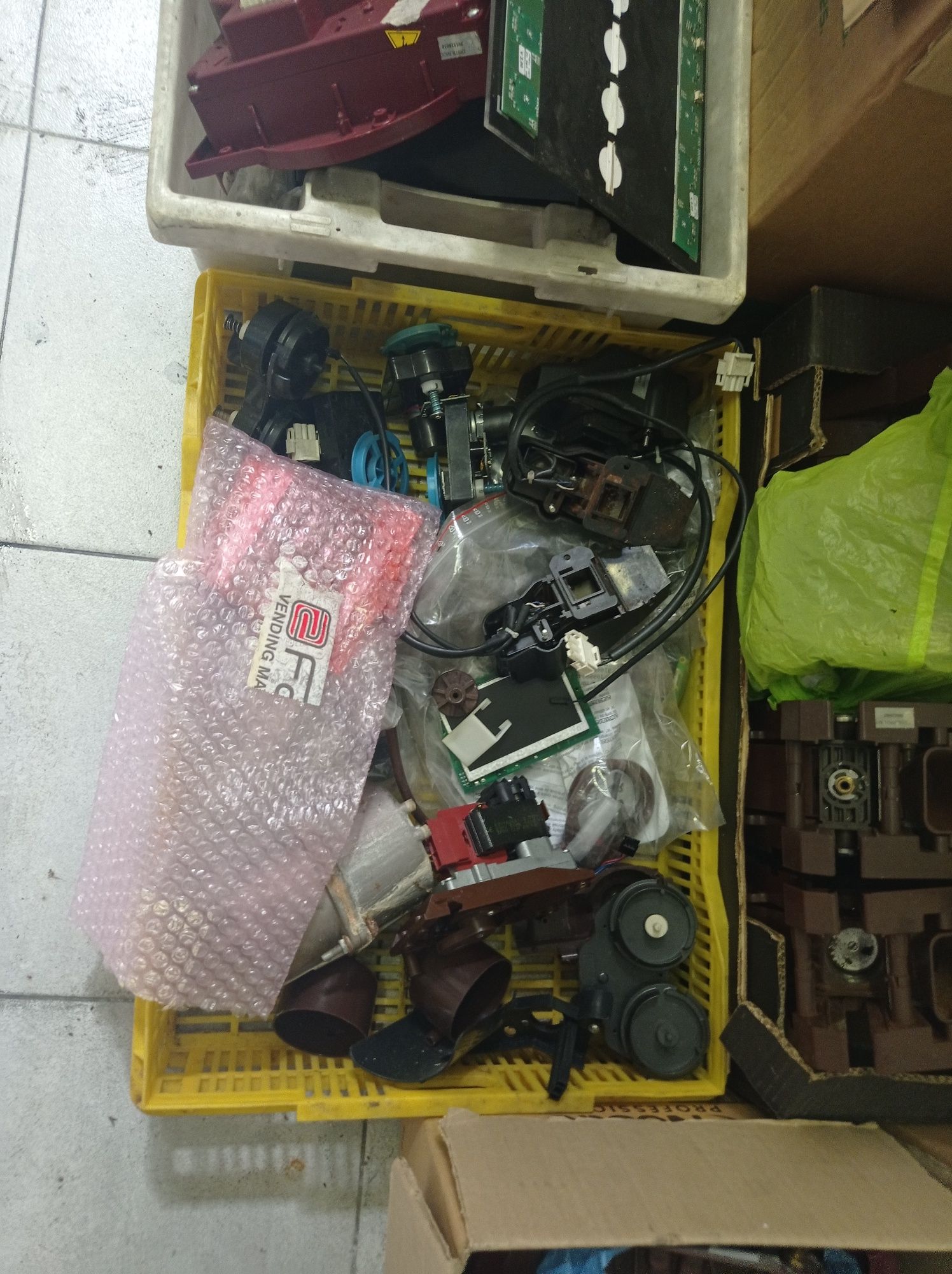 Lote de peças FAS Vending
