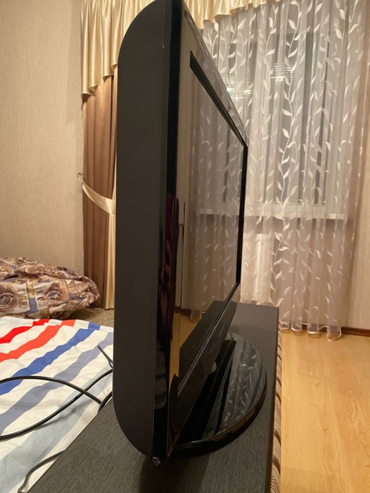 Телевізор Samsung LE26C450E1W