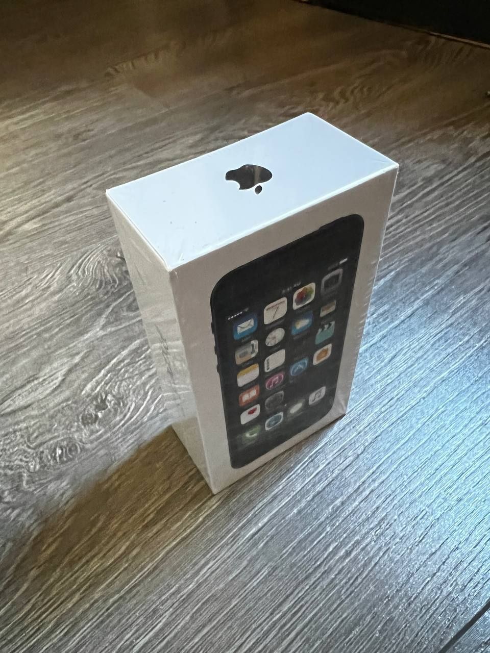 iPhone 5S 16GB Space Gray — Новий, Запакований, Не Активований