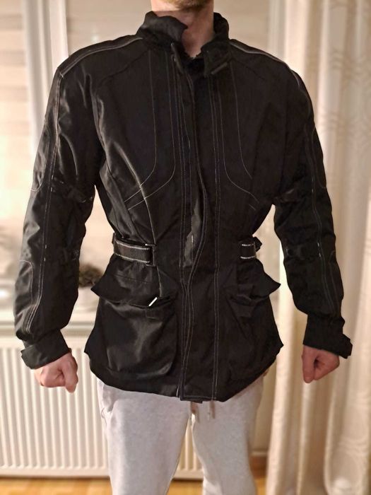 Kask i kurtka motocyklowa