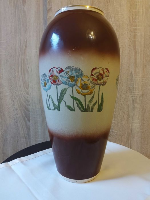 Wazon porcelit z Chodzieży PRL