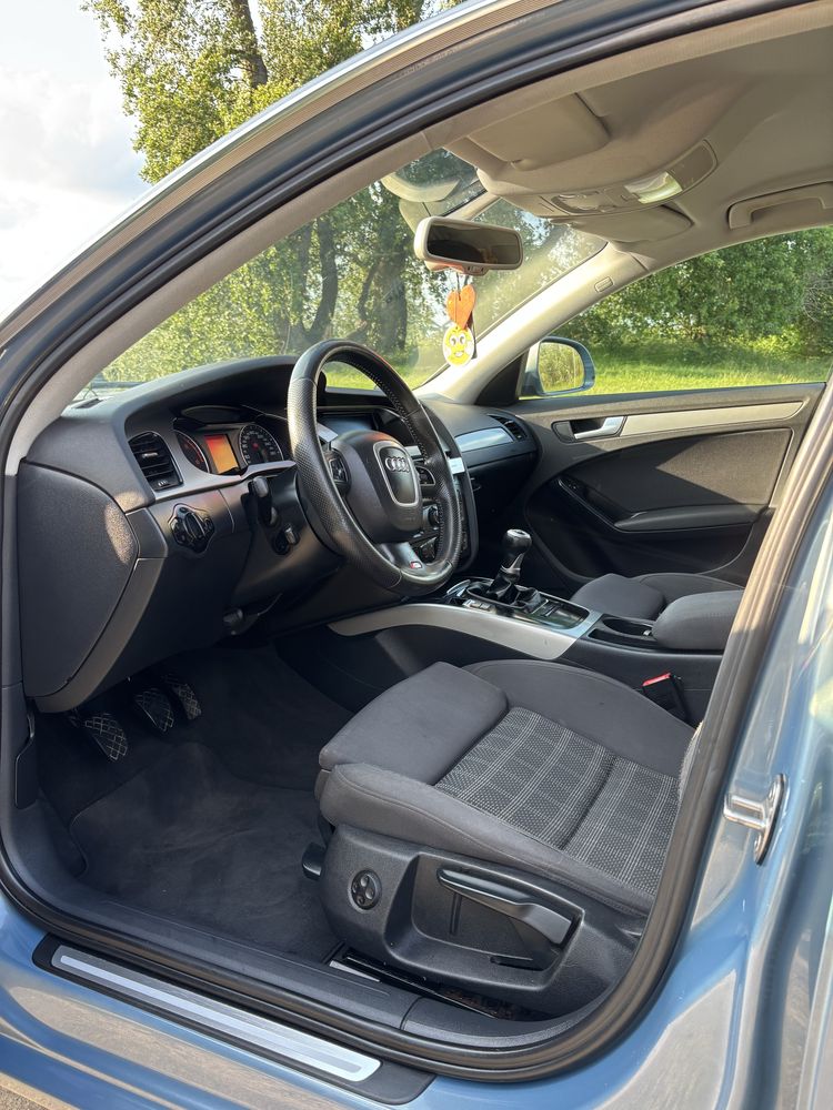 Audi A4 B8 avant s-line