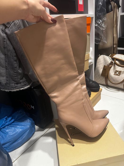 Сапоги в ідеальному стані