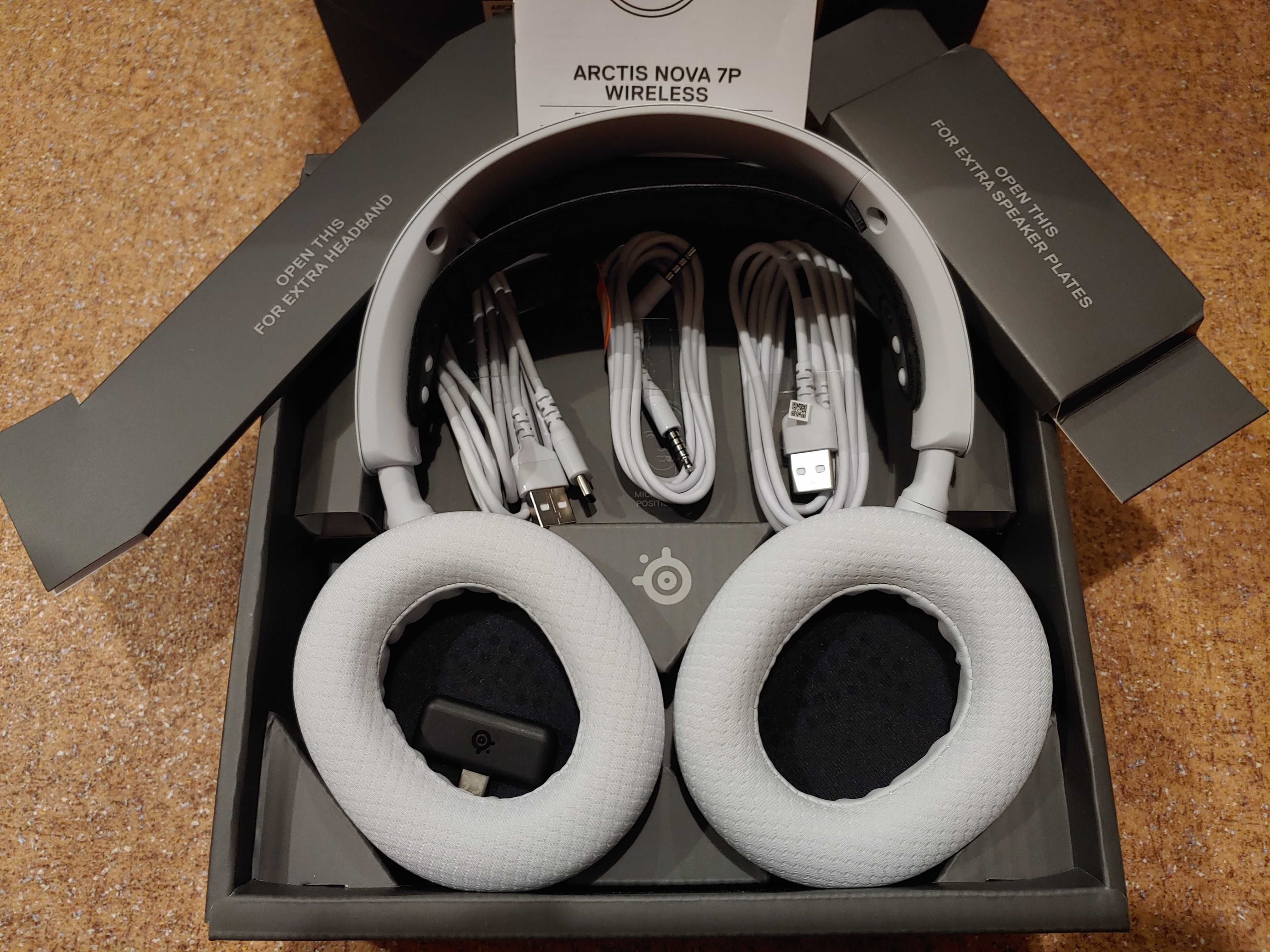 Бездротові навушники SteelSeries Arctis Nova 7 Wireless +boost УЦІНКА!