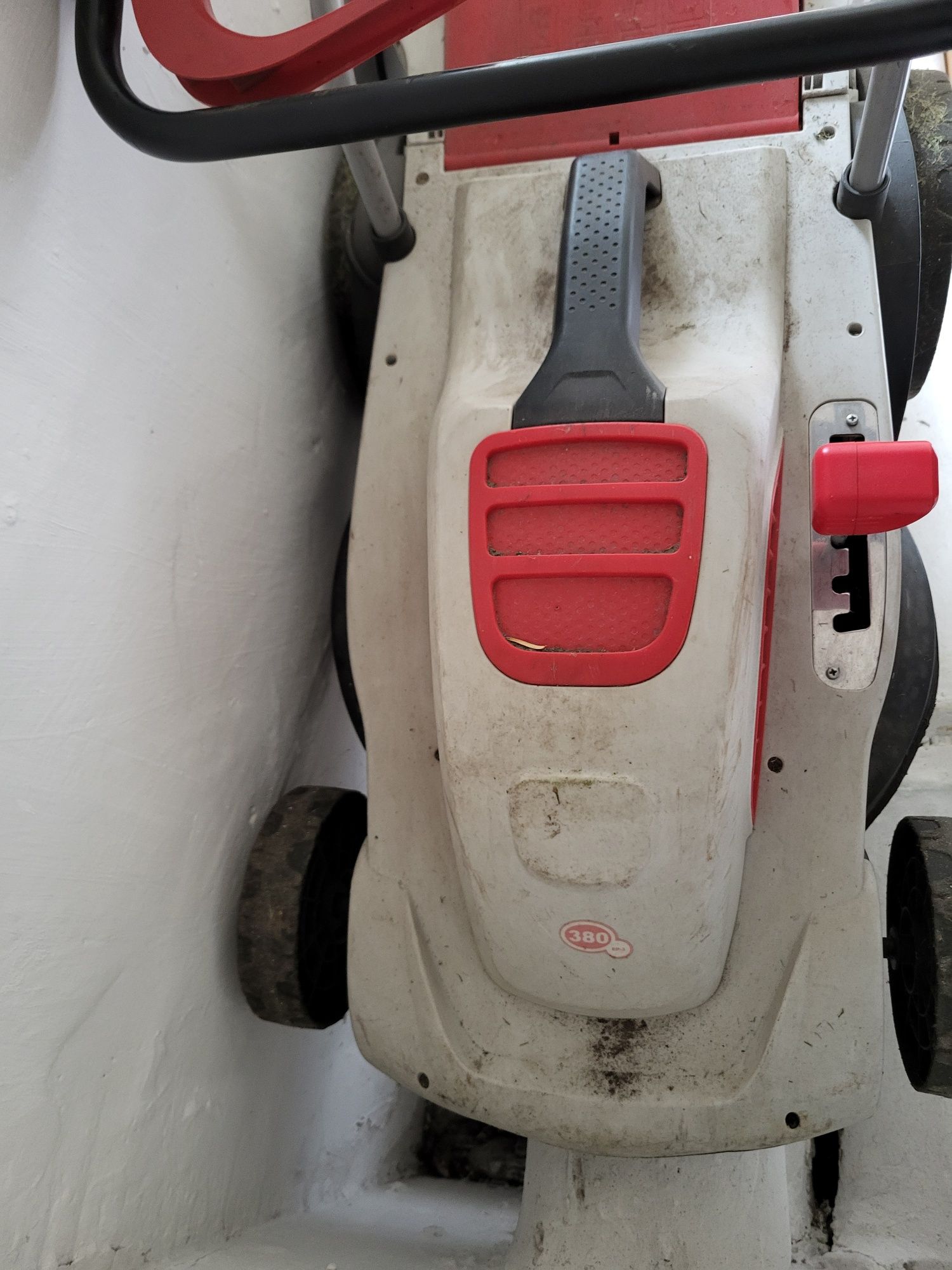 Kosiarka elektryczna do Sterwins 380