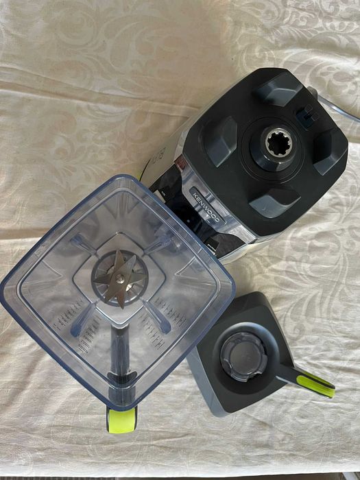 Liquidificador Kenwood Blend-X Pro BLP900BK – 1600 W, 2 L, Como Novo