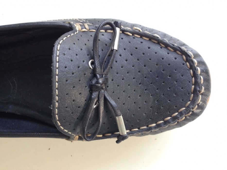 CLARKS nowe skórzane mokasyny damskie czarne rozmiar 38