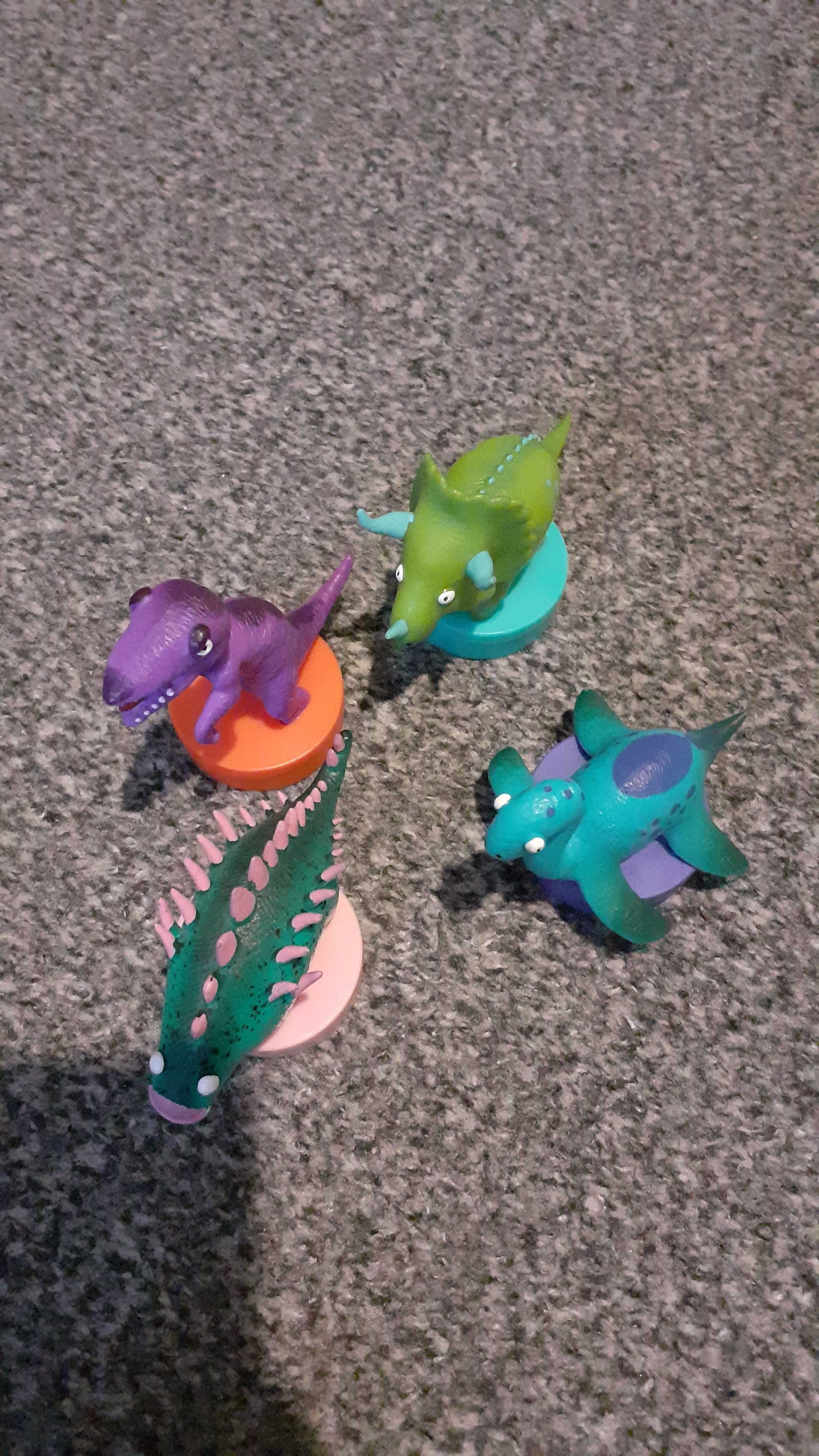 Figurki - pieczątki Dinozaury