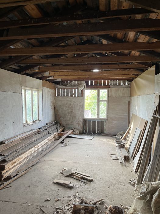 Продається дача (незавершене будівництво)