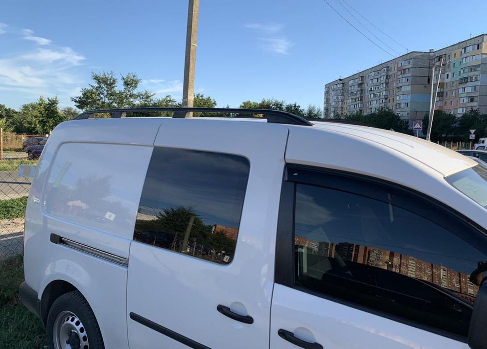 Рейлинги GC60 на крышу Volkswagen Caddy Maxi 2010-2015 гг Чёрные