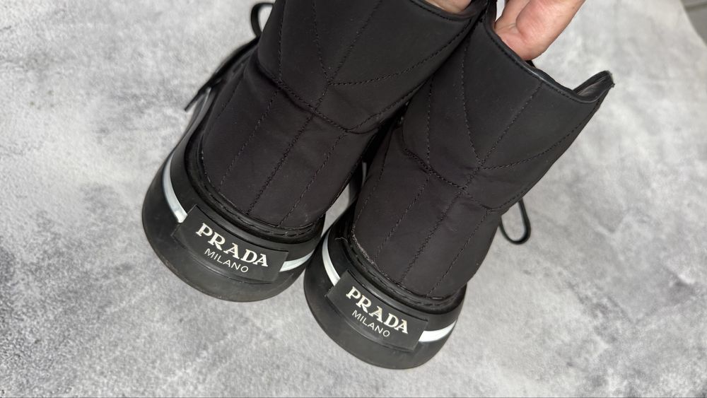 Ocieplane buty za kostkę Prada rozm 39